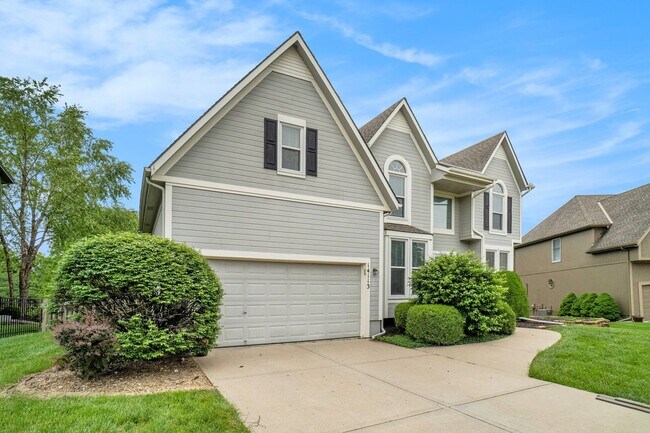 Foto del edificio - 4 Bed 3 Bath home in BlueValley