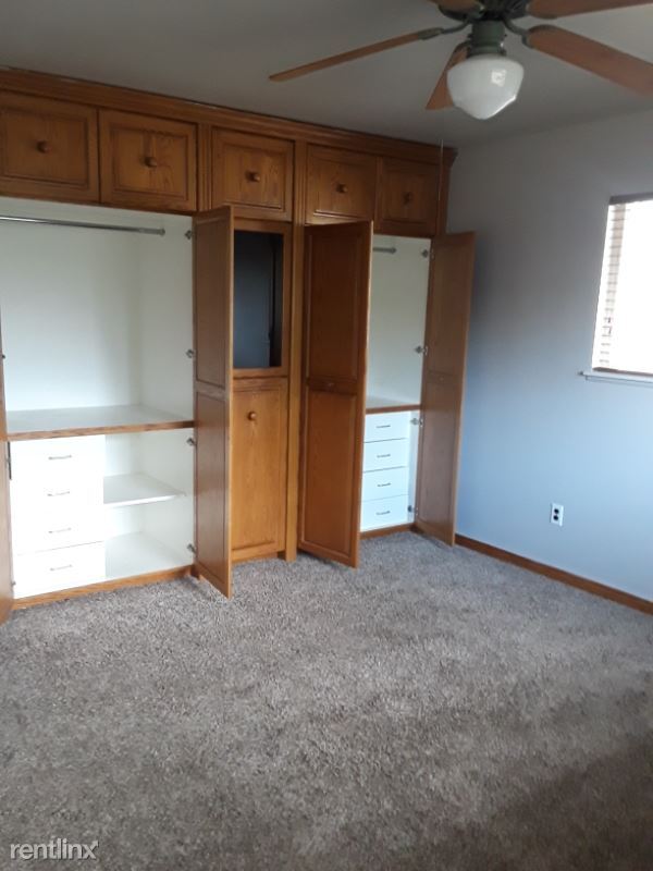 Building Photo - 3 br, 3 bath House - 3613 capitol drive