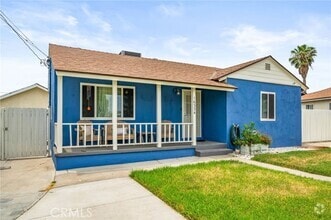 Building Photo - 16334 El Molino Ct