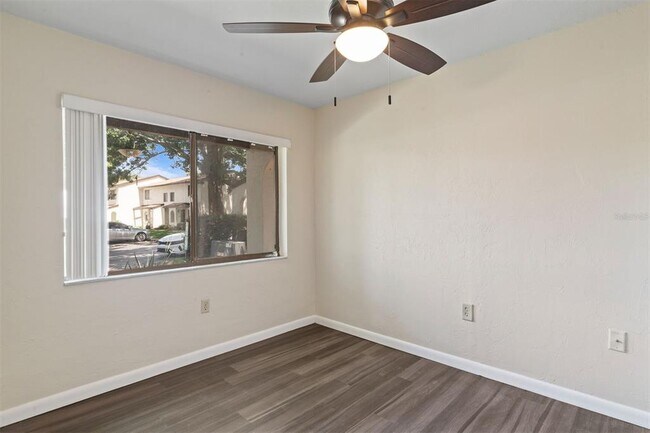 Foto del edificio - 2635 SW 35th Pl