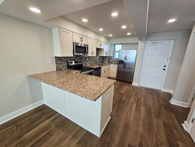 Foto del edificio - 1133 Ocean Shore Blvd
