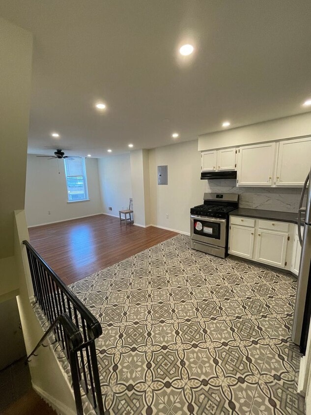 1432 W Venango St Unit 2, Philadelphia, PA 19140 Room for Rent in