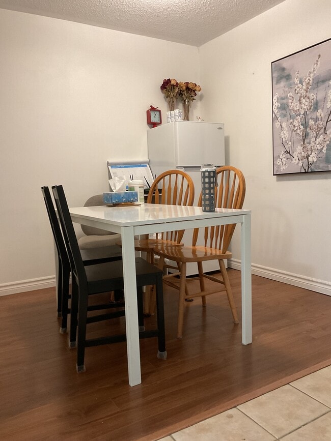 Building Photo - 24 Ward Av