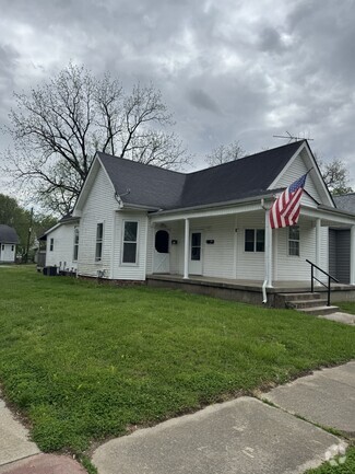 Building Photo - 1537 Pearl St