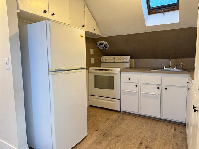 Foto del edificio - 37 Oak St