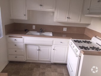 Foto del edificio - 816 W Colorado Blvd