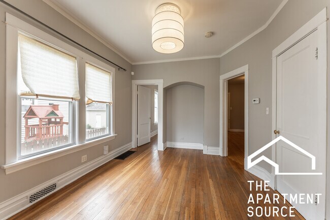 Foto del edificio - 1009 S Ridgeland Ave