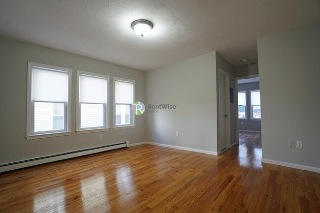 Foto del edificio - 29 Colborne Rd