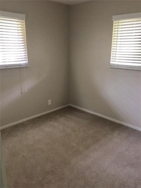 Foto del edificio - 10856 Spring Garden Dr
