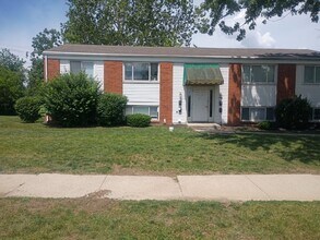 Building Photo - 4905 Northcrest Dr