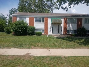 Building Photo - 4905 Northcrest Dr