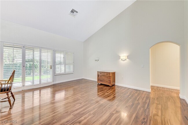 Foto del edificio - 2505 Palmridge Dr