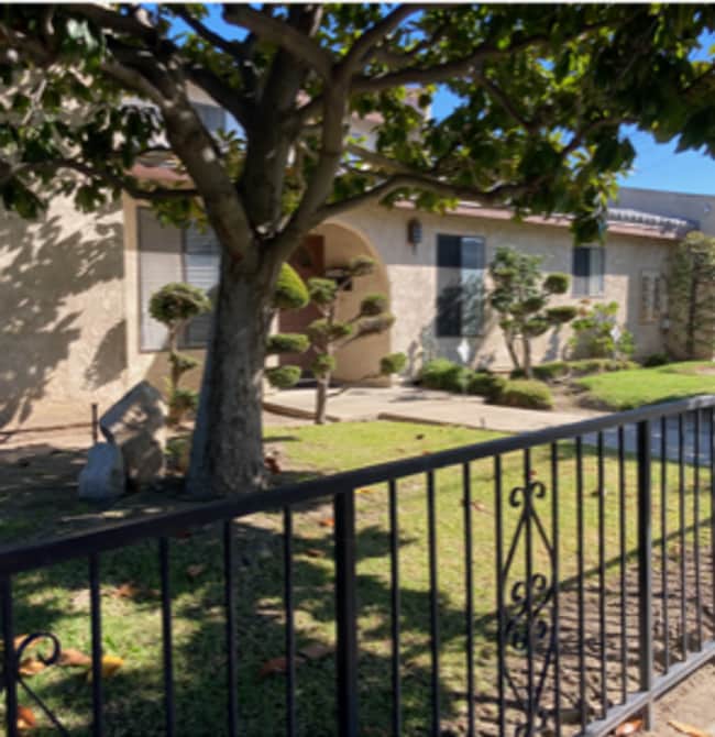 Photo - Charming 2-Bedroom, 2-Bathroom Gardena Con... House