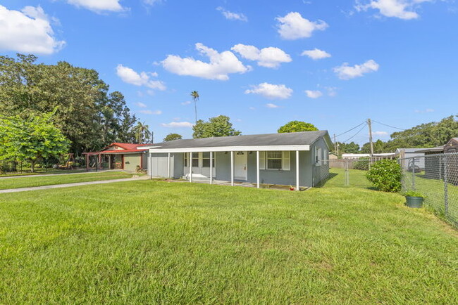 Building Photo - Beautiful Home For Rent in Winston Heights!