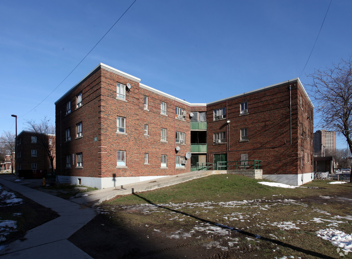 Primary Photo - 295 Sackville St