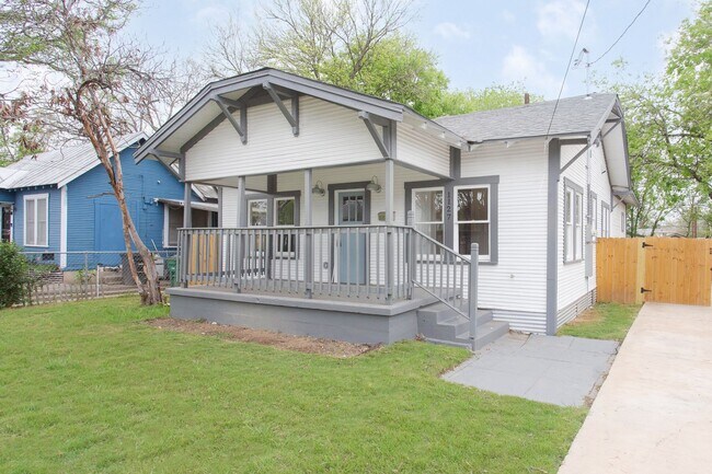 Building Photo - Spring Forward into Your New Home ***50% o...