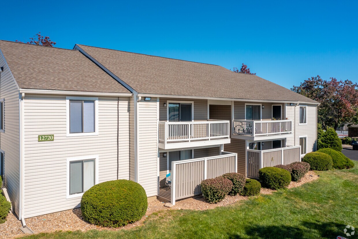 Rosehill Pointe 12701 W 88th St Cir Lenexa, KS