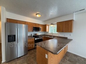 Building Photo - 425 E 1050 S