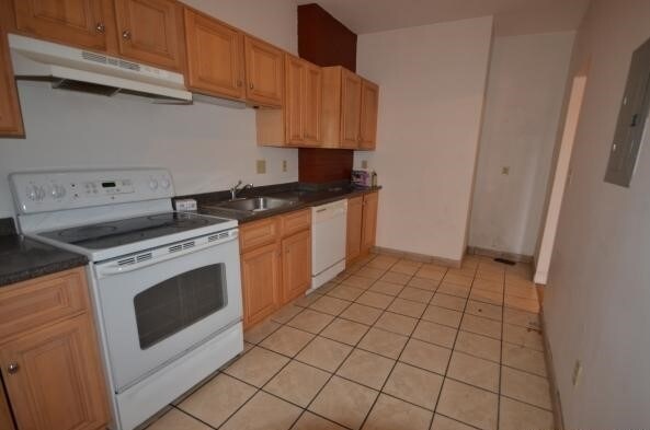 Primary Photo - 37 Egremont Rd