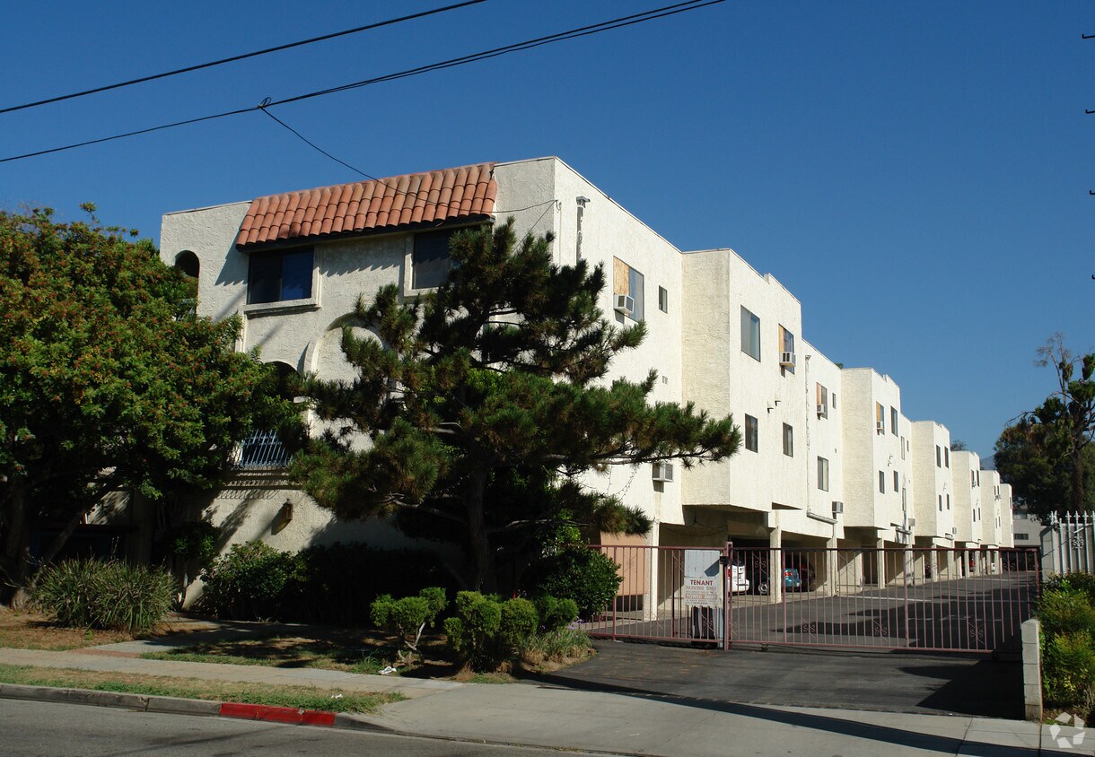 331 E Broadway, San Gabriel, CA 91776 Apartments in San Gabriel, CA