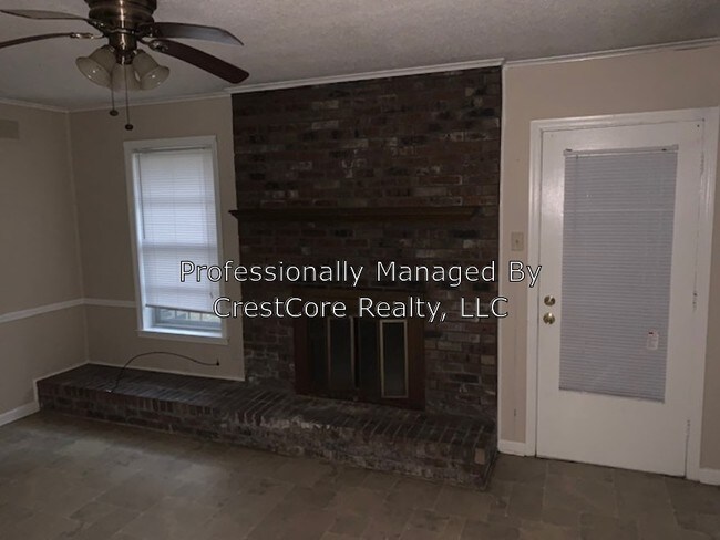 Building Photo - 4349 Manor Haven Dr