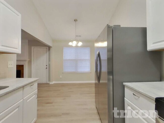 Foto del edificio - 7093 Springgrove Ct