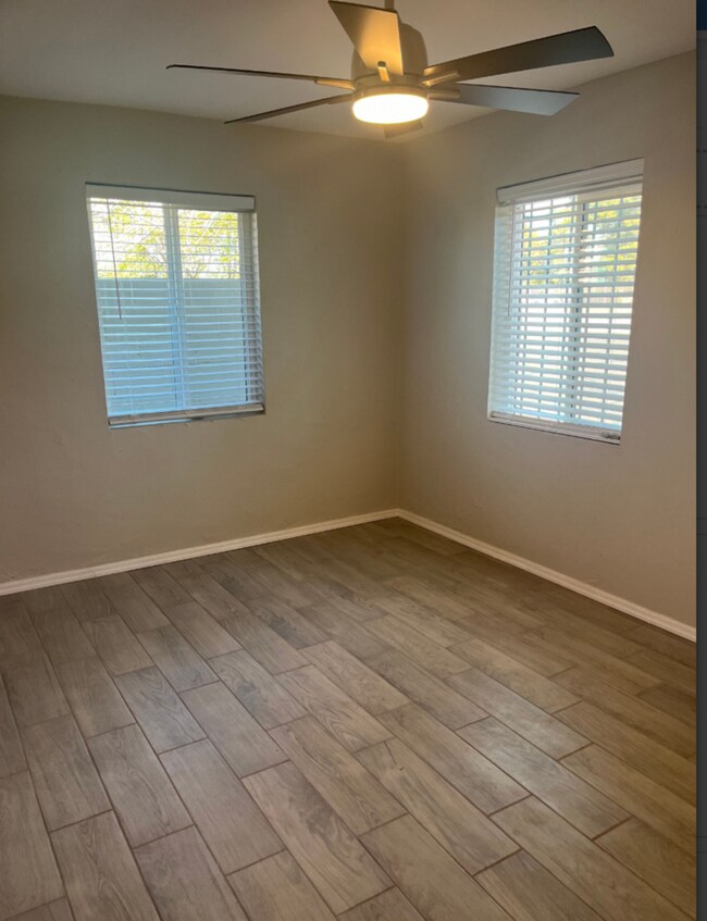 Foto del edificio - Section 8 Accepted! Beautiful Two bedroom!