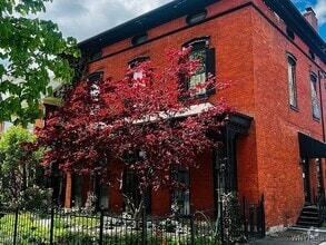 Building Photo - 522 Franklin St