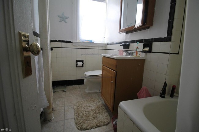 Foto del edificio - 1810 Commonwealth Ave