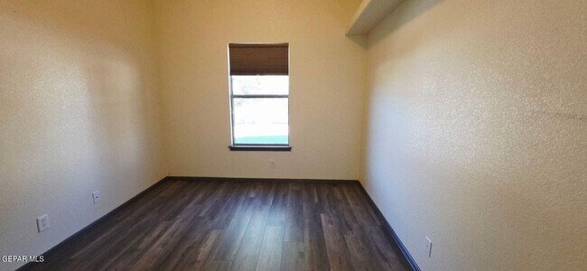 Foto del edificio - 14113 Jason Crandall Dr