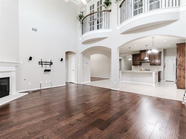 Building Photo - 10901 Capri Dr