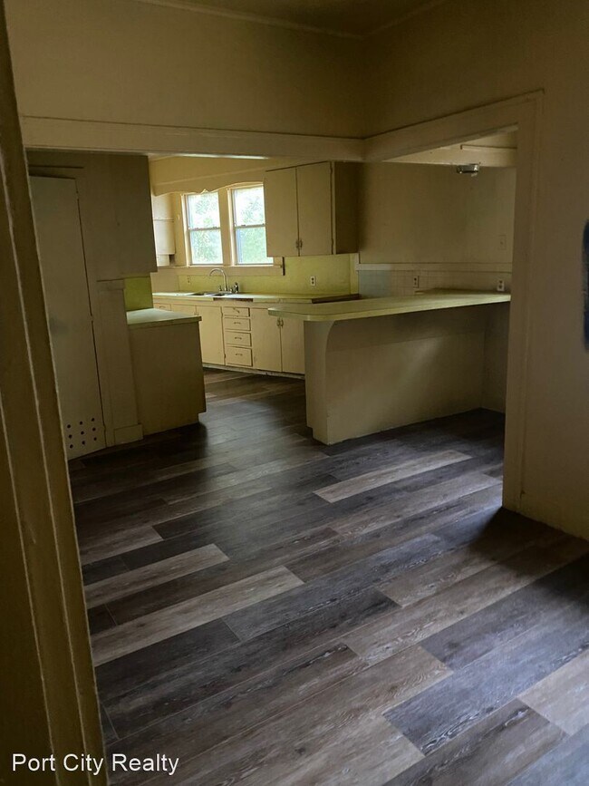 Foto del edificio - 3 br, 1 bath House - 255 WIlkinson St