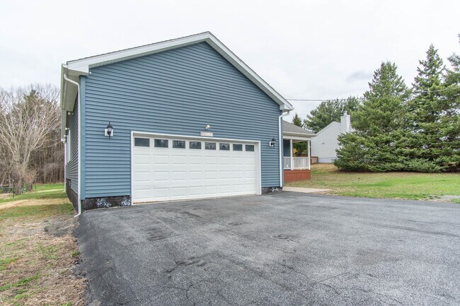 Foto del edificio - 29573 Maple St