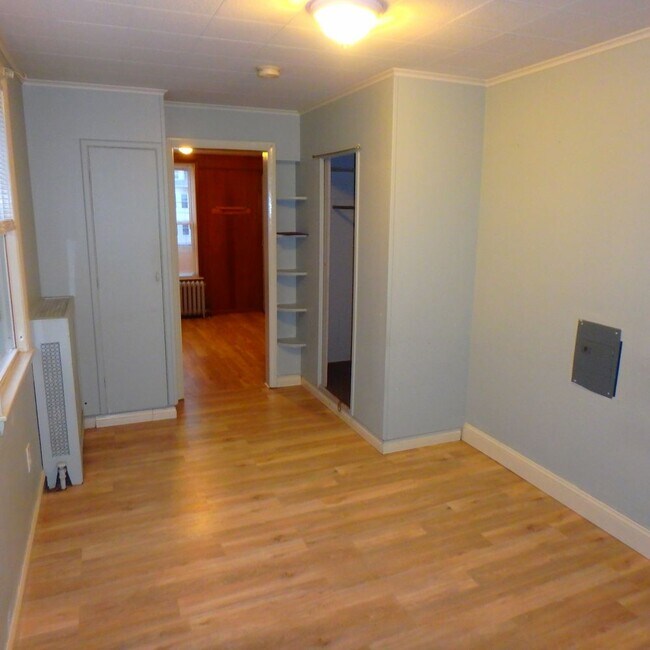 Building Photo - 99 Webster Street - 2R