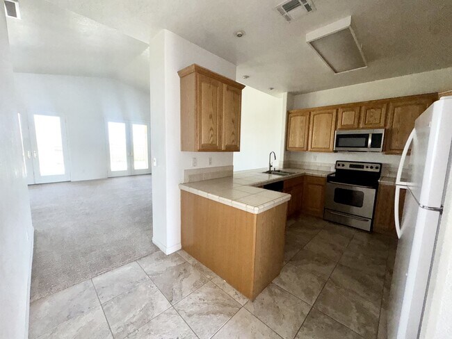 Foto del edificio - 20796 Village Pkwy