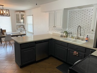 Building Photo - 333 N 300 W