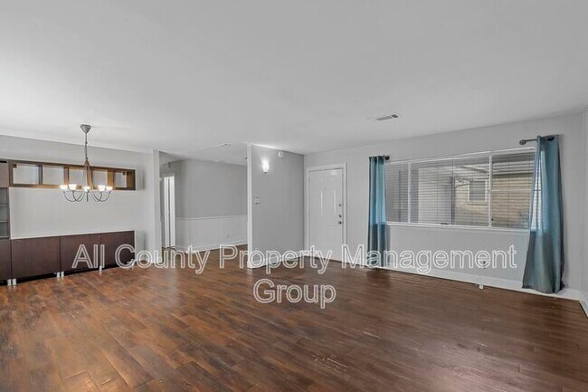 Foto del edificio - 2504 S Fielder Rd
