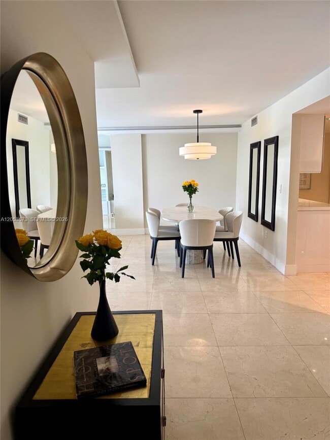 Foto del edificio - 199 Ocean Ln Dr