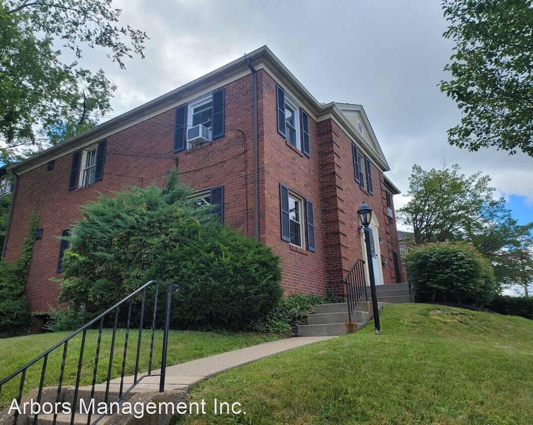 Primary Photo - 3 br, 1 bath House - 1016 COCHRAN ROAD Apt. 1