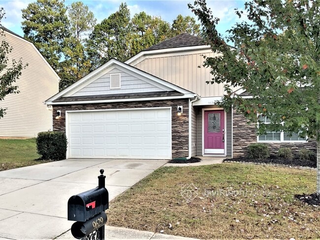 Building Photo - 9629 Pond Vista Court