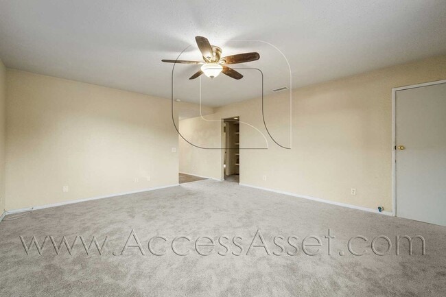 Building Photo - 33220 Schaper St