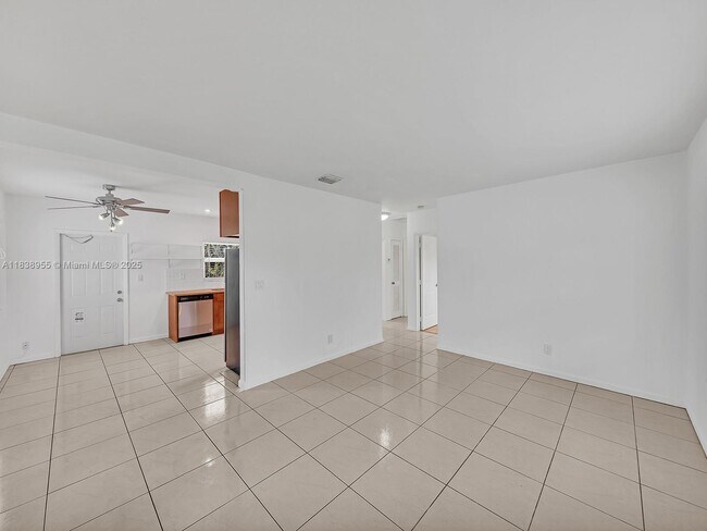 Foto del edificio - 1636 NE 15th Ave