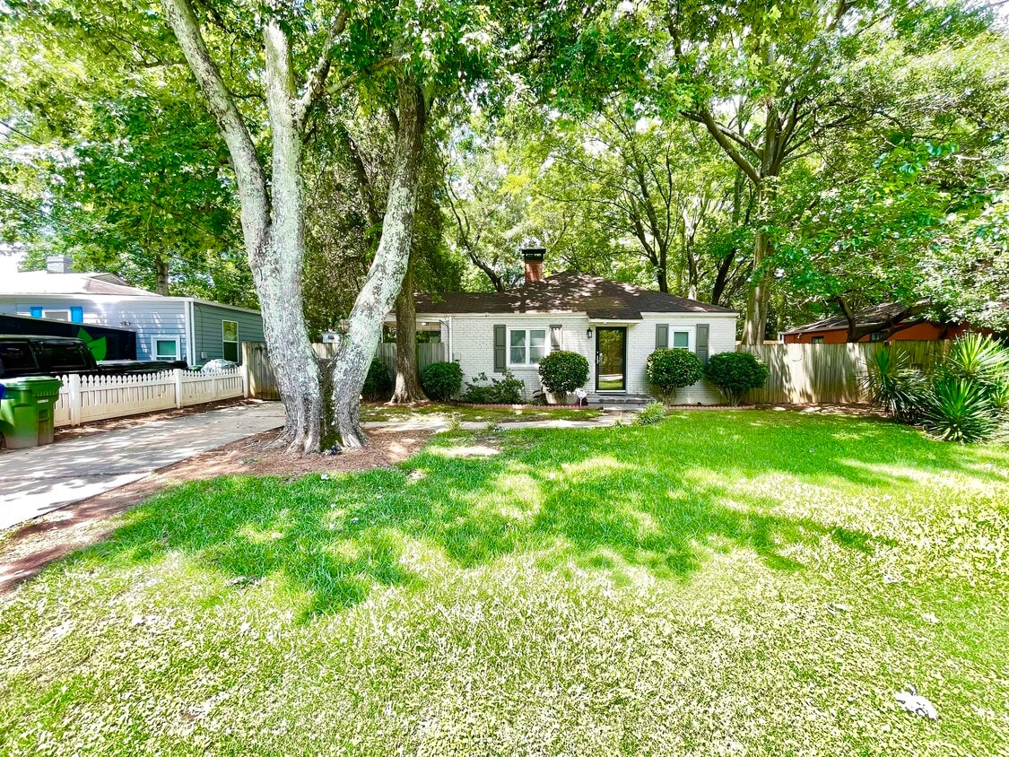 1842 Flat Shoals Rd SE, Atlanta, GA 30316 House Rental in Atlanta, GA