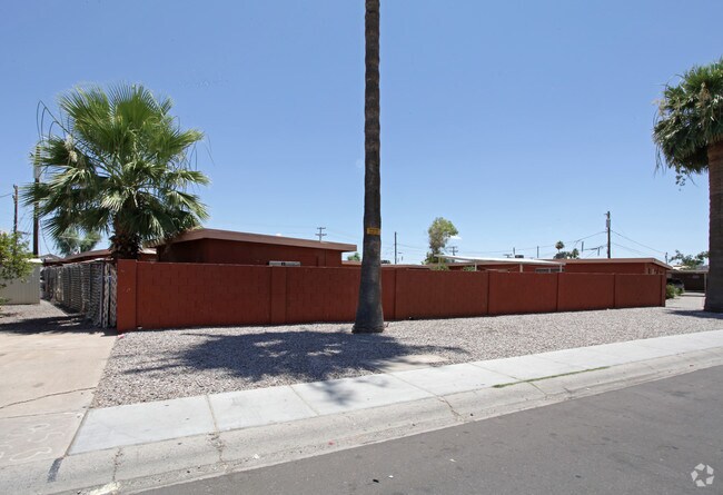 Building Photo - 1081 N California St