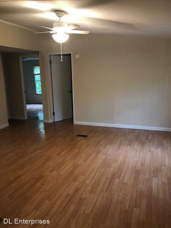 Foto del edificio - 3 br, 2 bath House - 1605 N. Chamberlain Ave.