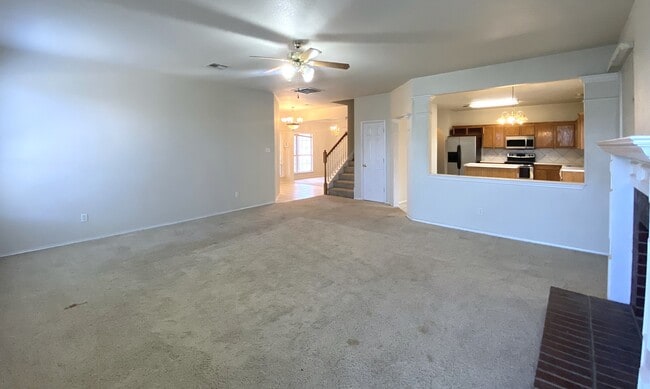 Building Photo - 2313 Modoc Dr