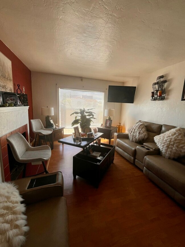 Foto del edificio - 2117 106th Ave