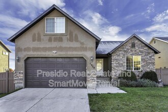 Building Photo - 6924 Chippewa Dr