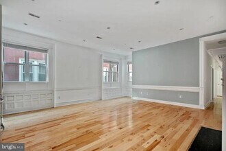 Building Photo - 1311 Spruce St