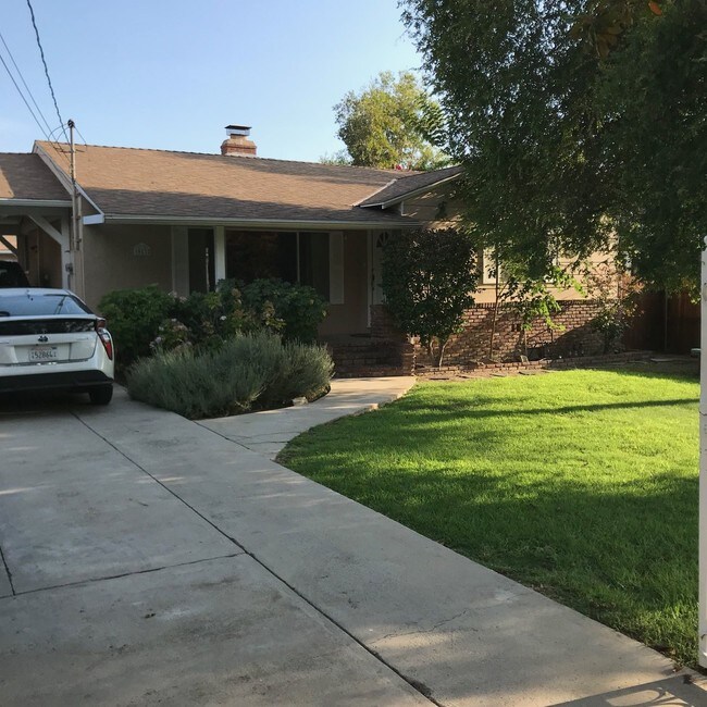 Porch and Front Yard - 10532 Art St